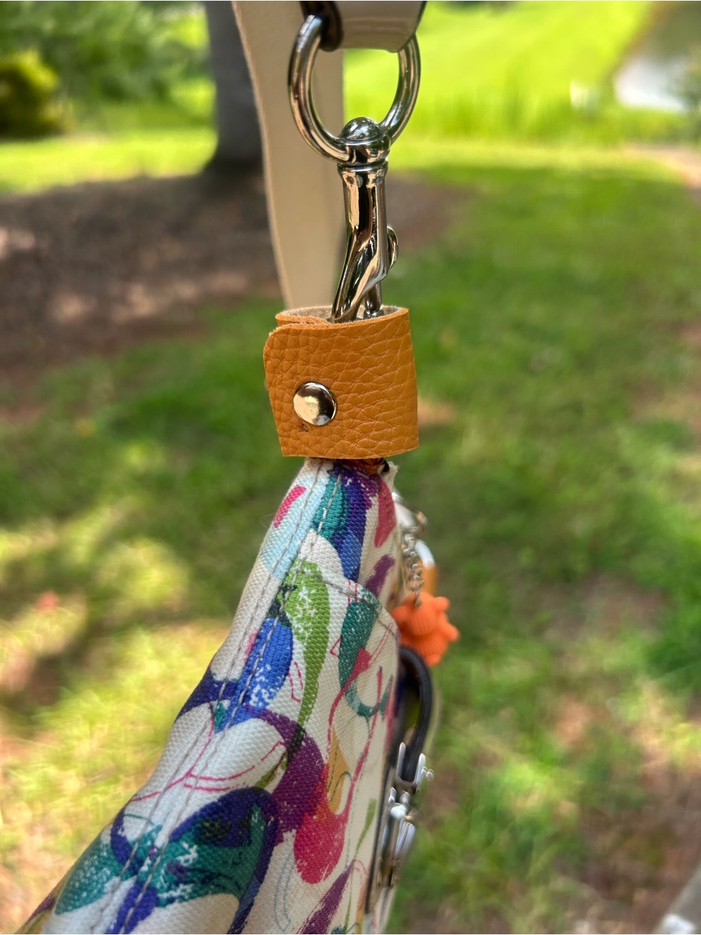 Coach Poppy Multicolor Graffiti Signature Canvas Crossbody Bag | Y2K Art Print - Picture 7 of 14